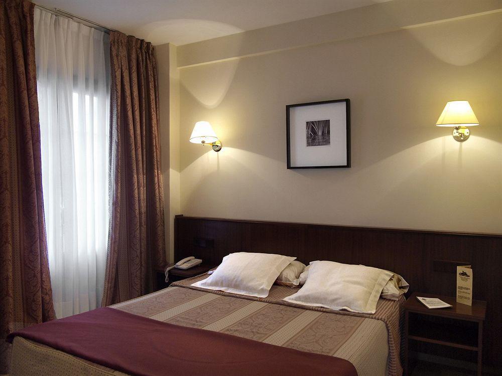 Palacio Arias Navia Kamer foto